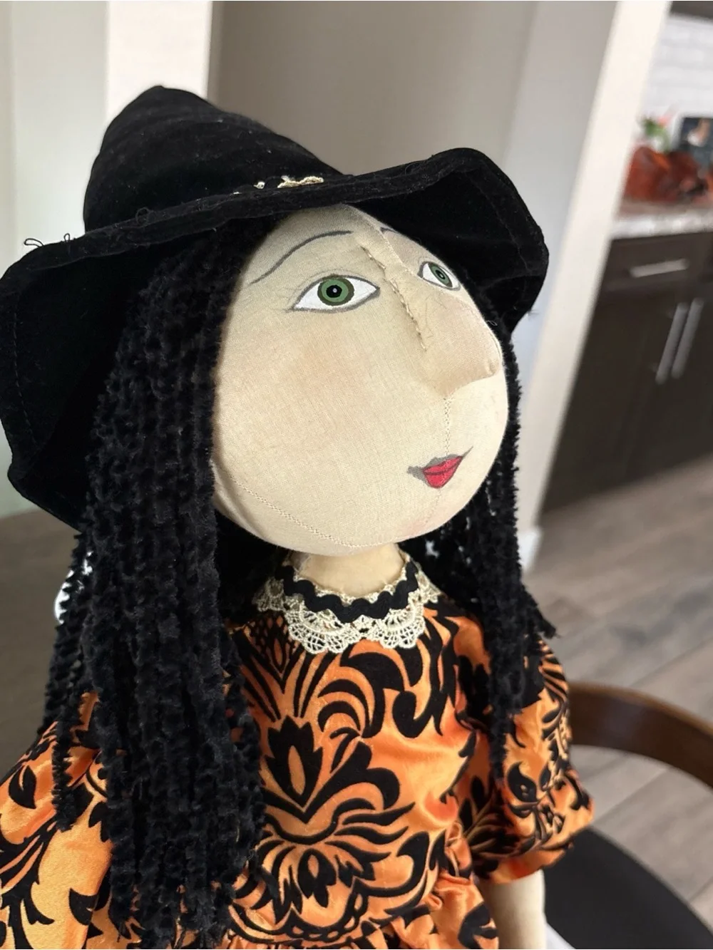 Plush Witch Sharon Battyboots 2018 Halloween Figurine Sitting Holiday